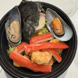Ton Ramen - Hadn't added broth yet, sooo yummy Seafood Ramen.