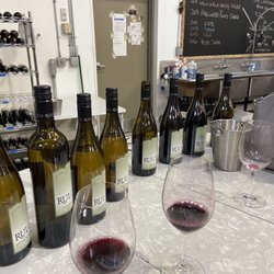Rulo Winery - Our wine tasting.
