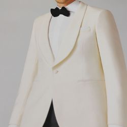 GJ's Mens Fashion - Baroni men's 100 % wool suit top of the line