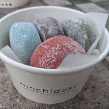 mochidoki - Lychee, Chocolate, Cake Batter, and Matcha Coconut - Ice Cream & Frozen Yogurt Near Me - New York, New York mochidoki - Lychee, Chocolate, Cake Batter, and Matcha Coconut - Ice Cream & Frozen Yogurt Near Me - New York, New York