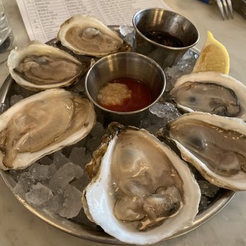 Neptune Oyster - Oysters - Seafood Near Me - Boston, Massachusetts Neptune Oyster - Oysters - Seafood Near Me - Boston, Massachusetts