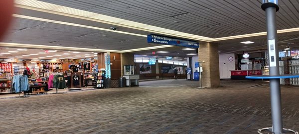 Eppley Airfield by null