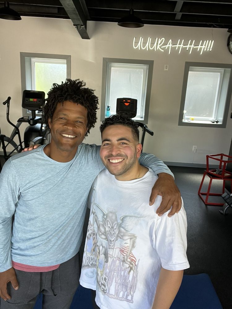 Errick McAdams Personal Training Logo