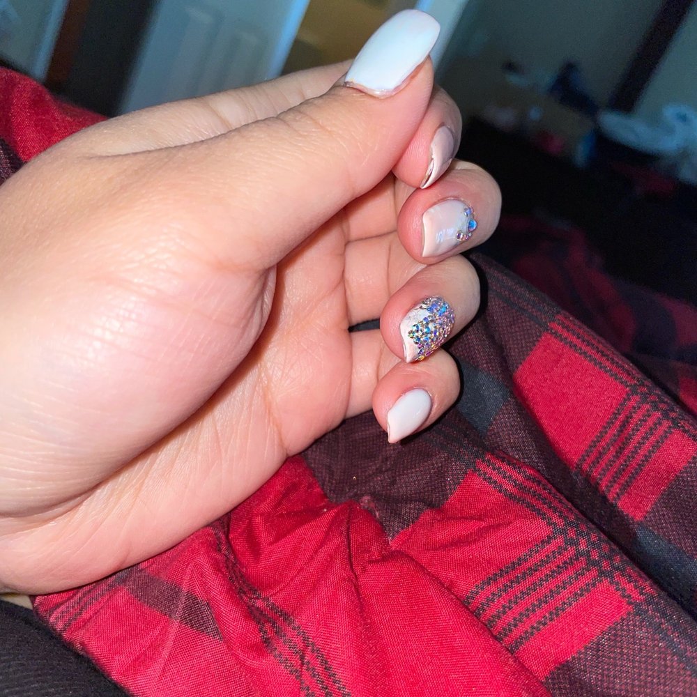 Modish Nail Spa & Salon - Nail Salons Near Me - Matthews, North Carolina Modish Nail Spa & Salon - Nail Salons Near Me - Matthews, North Carolina