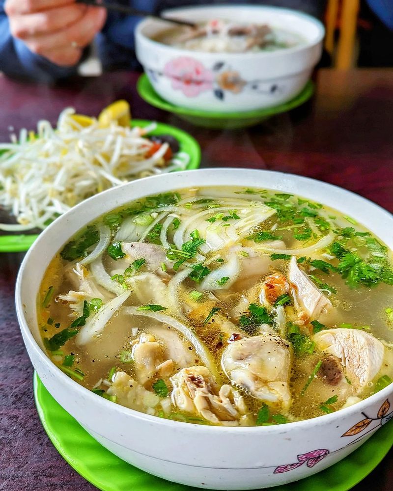 PHO DUY 49 Photos & 36 Reviews 1996 Kingsway, Vancouver, British