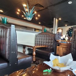 Mi Jalisco Mexican Restaurant - Clean, private tables & tableside guacamole