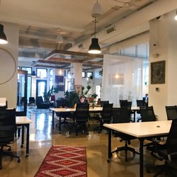 limelight - Communal tables