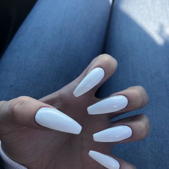 Dolce Nails Spa - Nail Salons Near Me - Fullerton, California