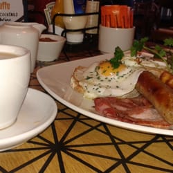 Giraffe Cafe - I've just had a late "lunch" so I had a Giraffe all-day "Brunch" it was spot on. #LovedIt