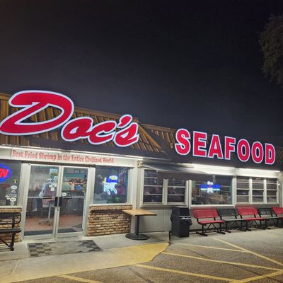 Doc's Seafood Shack & Oyster Bar by null