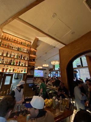 Rocco's Sports & Rec by null