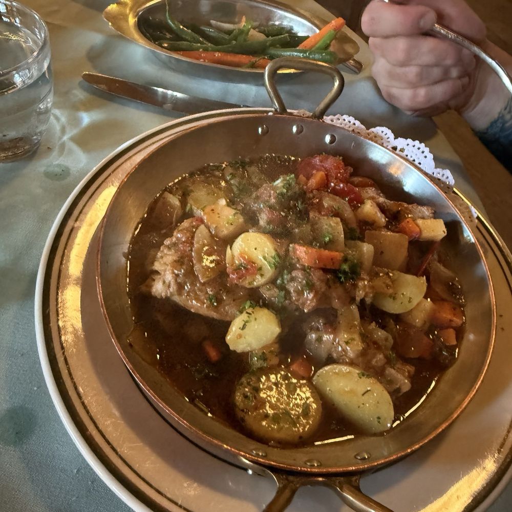 Saint-Emilion Restaurant - Veal - French Near Me - Fort Worth, Texas Saint-Emilion Restaurant - Veal - French Near Me - Fort Worth, Texas