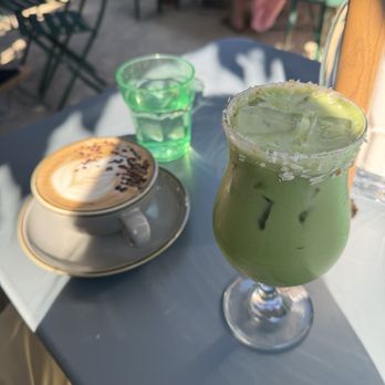 Gralehaus - Coconut cream matcha & mocha latte - Beer Bar Near Me - Louisville, Kentucky Gralehaus - Coconut cream matcha & mocha latte - Beer Bar Near Me - Louisville, Kentucky