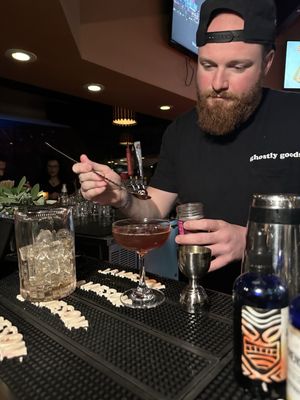 The Bend Liquor Lounge by null