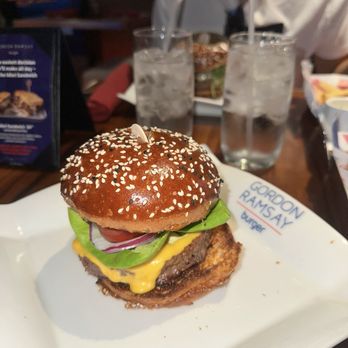 Gordon Ramsay Burger Las Vegas - Burger - Burgers Near Me - Las Vegas, Nevada