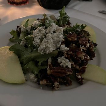 Modo Mio Rustic Italian Kitchen - Apple and candied walnut salad (half portion) - Italian Near Me - Newport Beach, California Modo Mio Rustic Italian Kitchen - Apple and candied walnut salad (half portion) - Italian Near Me - Newport Beach, California
