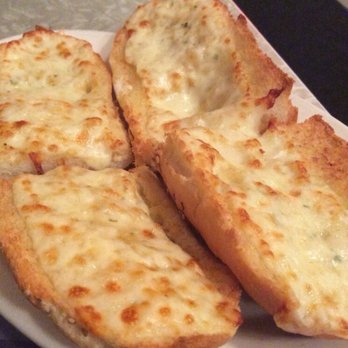 Luigi's Restaurant - Delicious Garlic Bread w/ cheese - Pizza Near Me - Akron, Ohio Luigi's Restaurant - Delicious Garlic Bread w/ cheese - Pizza Near Me - Akron, Ohio