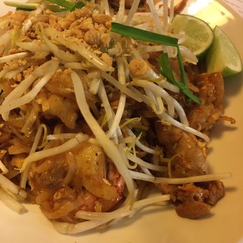 Star Noodle - Pad Thai - Asian Fusion Near Me - Lahaina, Hawaii Star Noodle - Pad Thai - Asian Fusion Near Me - Lahaina, Hawaii