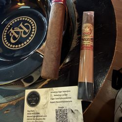 Been meaning to try the Gloria Spanish Press... he had it.
