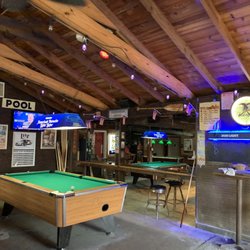 Hammerhead Beach Bar - Inside