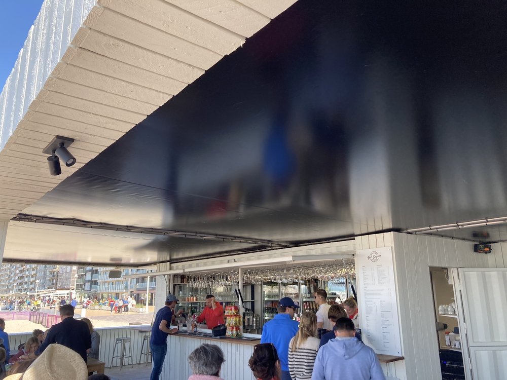 BAR EUGÈNE Updated July 2024 16 Photos Leopoldplein, Nieuwpoort