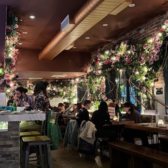Klom Klorm - Thai Near Me - Brooklyn, New York Klom Klorm - Thai Near Me - Brooklyn, New York