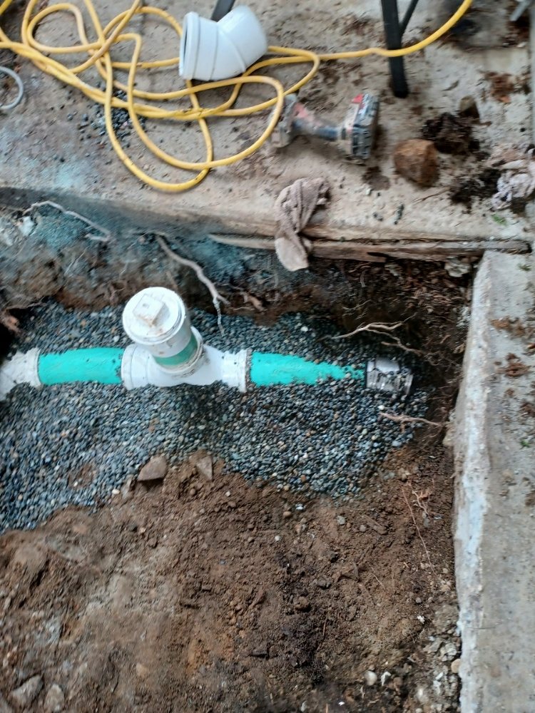 Slide of Advanced Pipe Lining Technologies