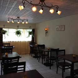 Rose Mountain Chocolatier - Enjoy our cafe