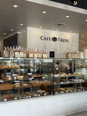 Cafe Trois by null