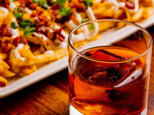 Muck & Fuss Craft Beer and Burgers by null