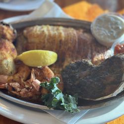 Crabshack on the James - Broiled Seafood Platter.