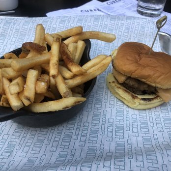Cured - Single Burger. (OMG delicious) - Cocktail Bars Near Me - San Antonio, Texas