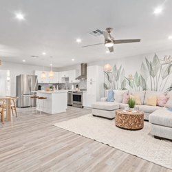 Royce Vacation Rentals Scottsdale - Bali in the Desert