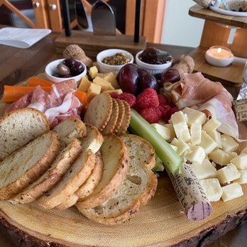 Daniel's Charcuterie - Small Charcuterie Board - Sandwiches Near Me - Park Ridge, Illinois