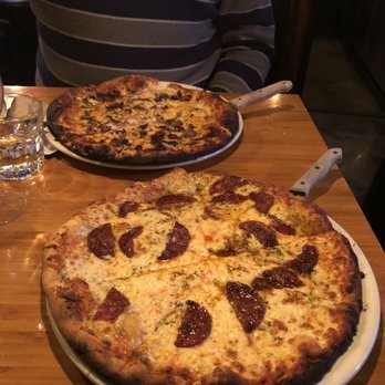 Q-de-Sac - Chorizo and extra cheese - Gastropubs Near Me - Quebec City, Quebec Q-de-Sac - Chorizo and extra cheese - Gastropubs Near Me - Quebec City, Quebec