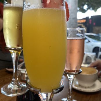 Madres Brunch - Summer splash flight substituted the kiwi for orange juice. - Breakfast & Brunch Near Me - Whittier, California