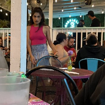 Gabriela's Downtown - Drunk unprofessional hostess! - Mexican Near Me - Austin, Texas