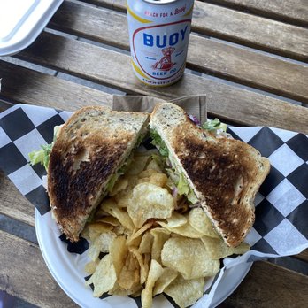 Karver Sandwich Bar - Smoked chicken sandwich with sliced green apple - Sandwiches Near Me - Beaverton, Oregon Karver Sandwich Bar - Smoked chicken sandwich with sliced green apple - Sandwiches Near Me - Beaverton, Oregon