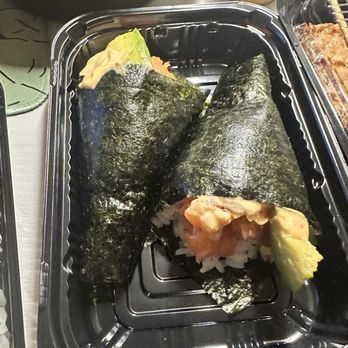 Hawker Eats - Hand roll - Asian Fusion Near Me - San Francisco, California Hawker Eats - Hand roll - Asian Fusion Near Me - San Francisco, California