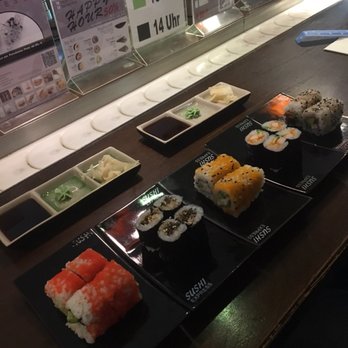 Sushi Express - 5 verschiedene Sushisorten ( ~ 10.50€) - Sushi Bars Near Me - Berlin, BE Sushi Express - 5 verschiedene Sushisorten ( ~ 10.50€) - Sushi Bars Near Me - Berlin, BE