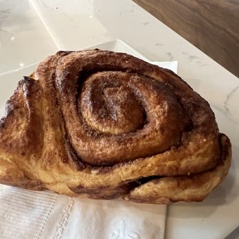 For Five Coffee Roasters - Cinnamon roll - Coffee & Tea Near Me - Washington, DC, District of Columbia For Five Coffee Roasters - Cinnamon roll - Coffee & Tea Near Me - Washington, DC, District of Columbia
