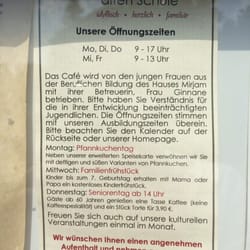 Cafe in der alten Schule