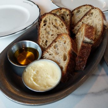 Drake's Corner Café + Bistro - Drake and Bake - 7/10 - Breakfast & Brunch Near Me - Toronto, Ontario