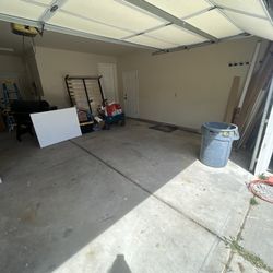 Reno Junk Pros - After Garage Clear out