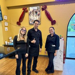 Mi Tierra Latina - Friendly Staff