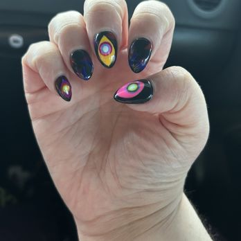 The Nail Arts - The amazing Digital Circus Abstraction themed nails - Nail Salons Near Me - Henderson, Nevada