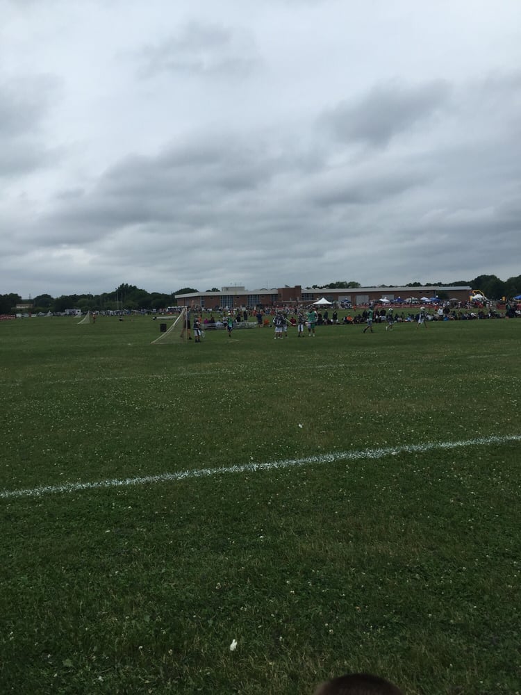 WEST HOLLOW MIDDLE SCHOOL 250 Old East Neck Rd, Melville, New York