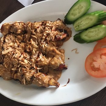 Singkawang Cafe - Chicken skewers - Indonesian Near Me - El Monte, California Singkawang Cafe - Chicken skewers - Indonesian Near Me - El Monte, California