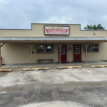 Old Street Diner - Diners Near Me - Chouteau, Oklahoma