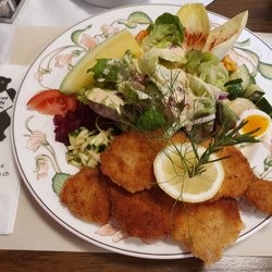 Restaurant Bären - Fitnessteller mit zwei panierten Schnitzel